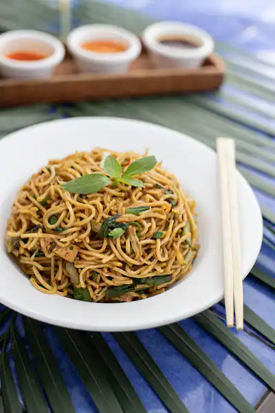 Malay Spice Noodles Chicken