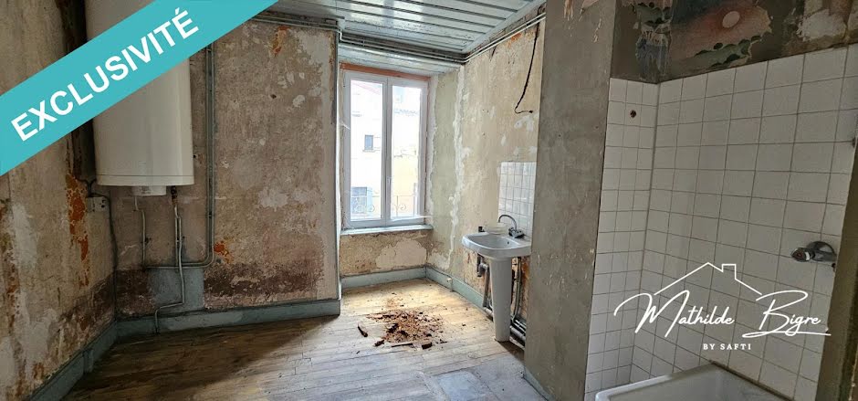 Vente maison  115 m² à Ardes (63420), 49 900 €