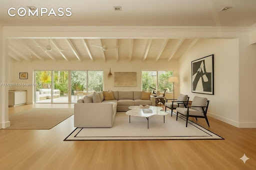 Maison avec piscine et jardin 4