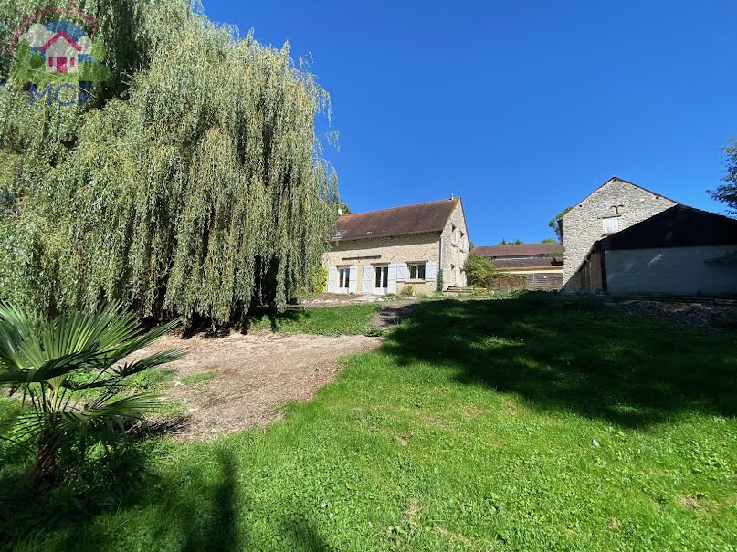 Vente maison 4 pièces 95 m² à Guainville (28260), 268 000 €