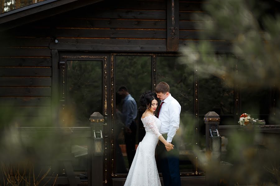 Fotografo di matrimoni Dmitriy Poznyak (des32). Foto del 2 maggio 2017