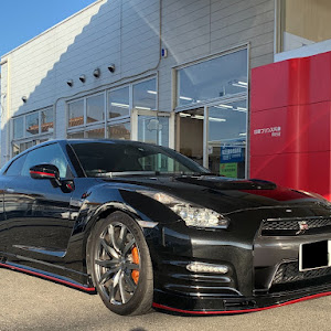 NISSAN GT-R R35