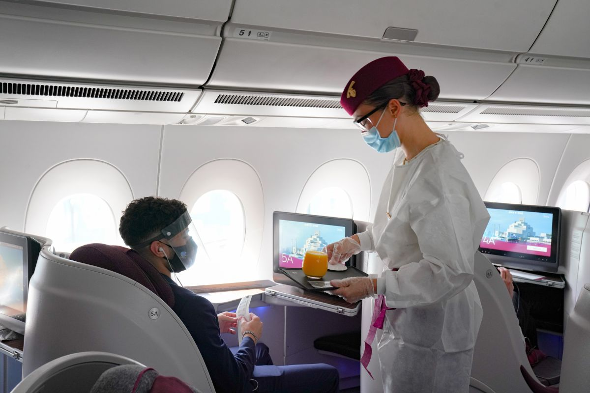 passengers in Qatar getting Covid-19 t