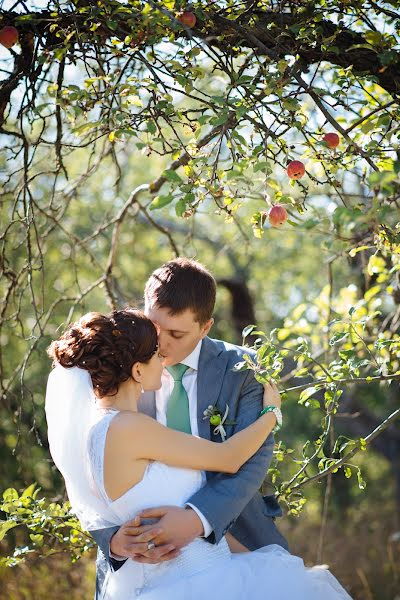 Fotografo di matrimoni Artem Oleynikov (olphotoart). Foto del 17 gennaio 2016