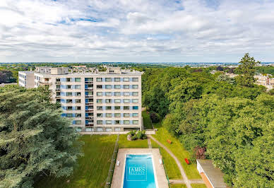 Apartment with terrace and pool 8