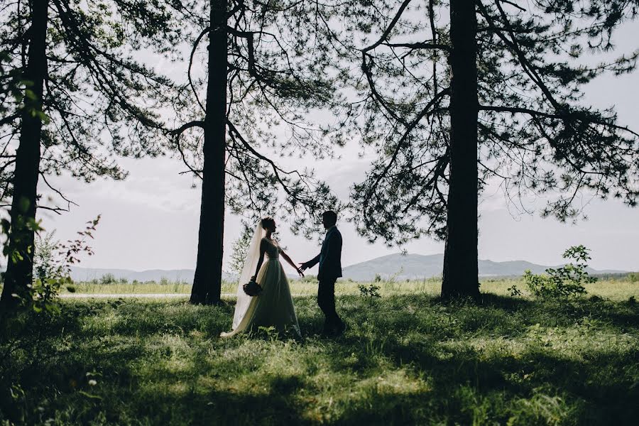 Wedding photographer Oksana Zakharchuk (youllow). Photo of 6 September 2016