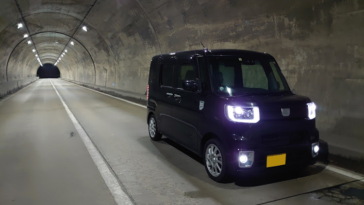 ウェイクのnight drive・トンネル撮影・あんちゃんwakeだよ・コロナウイルスに負けるな・la700sに関するカスタム事例の投稿画像1枚目