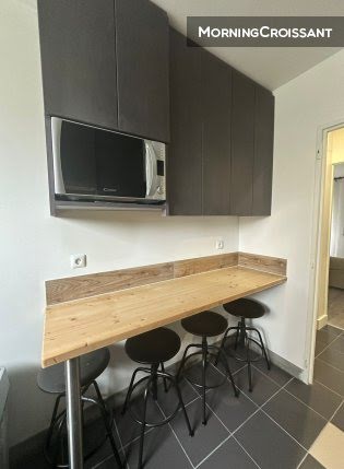 Location meublée appartement 3 pièces 55 m² à Asnieres-sur-seine (92600), 1 470 €