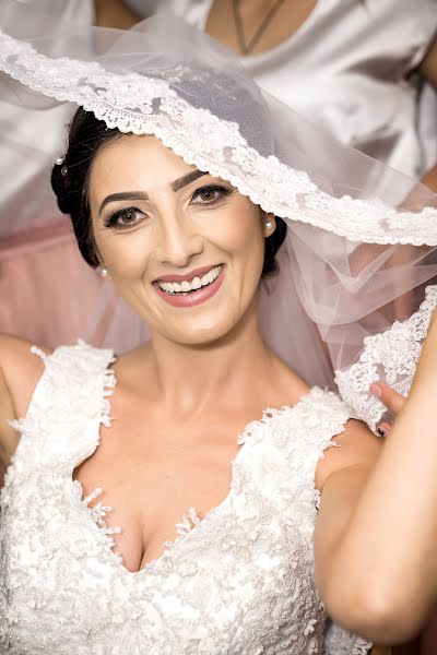 Fotógrafo de bodas Radu Razvan Anton (rafotostudio). Foto del 1 de mayo 2018