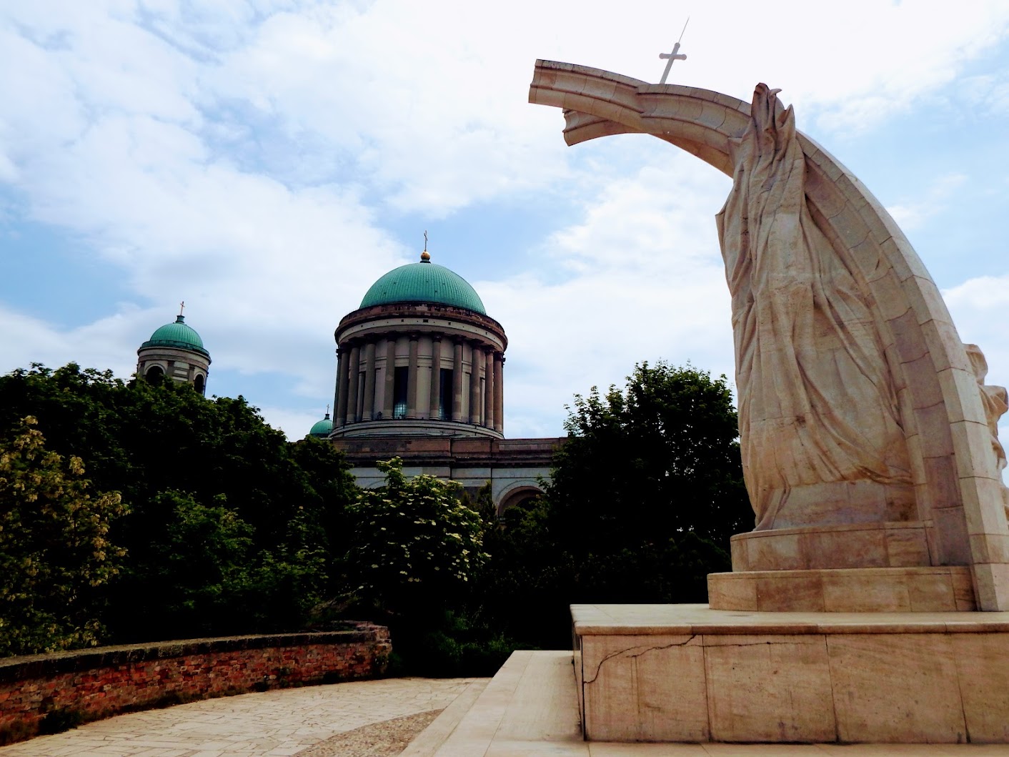 Esztergom - Szent István megkoronázása a vár északi rondelláján