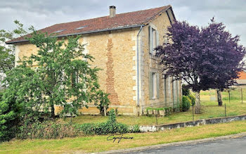 maison à Ginestet (24)