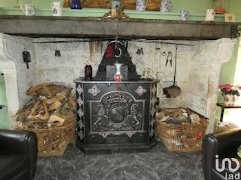 maison à Saint-Bonnet-le-Chastel (63)