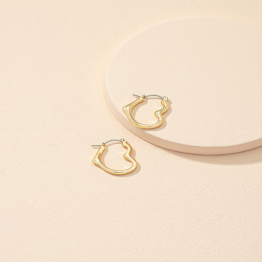 Title 2, New Small Heart Earrings Simple Cutout Earrings...