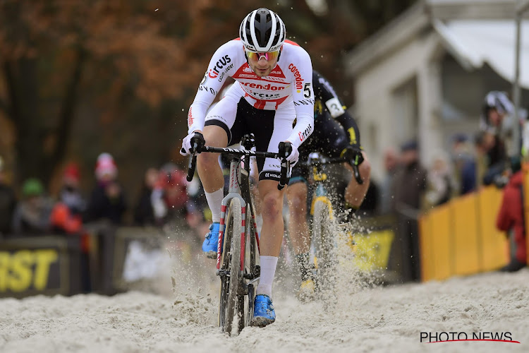 David van der Poel wel erg kritisch na podiumplek: "Het was een uur afzien"