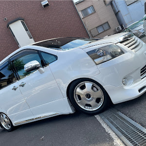 ノア ZRR70W