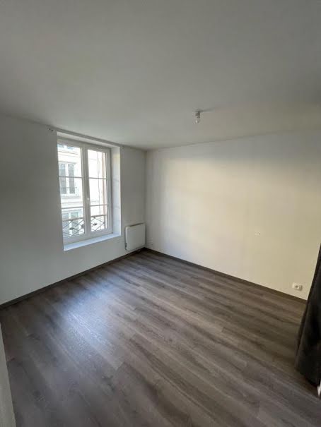 Location  appartement 2 pièces 40 m² à Coulommiers (77120), 650 €