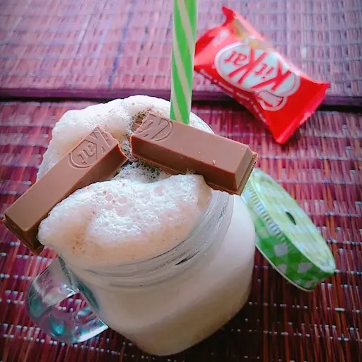 Kit Kat Shake