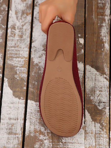 Title 29, Womens Plus Size Flat Bottom Pumps, Shallow Mo...