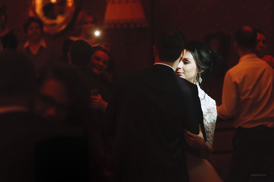 Fotógrafo de casamento Andrey Morokhin (photograff76). Foto de 31 de maio 2018