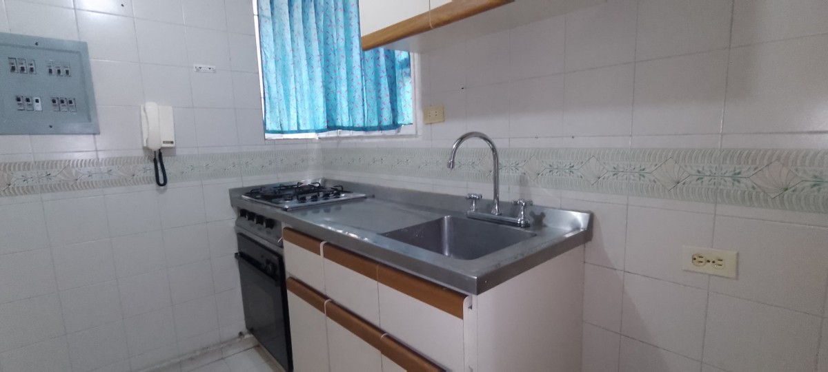 Apartamento En Arriendo - Villas Del Mediterraneo, Bogota