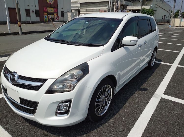 MPVの洗車・ひさしぶりの投稿・ドライブ・休日の過ごし方に関するカスタム事例の投稿画像1枚目