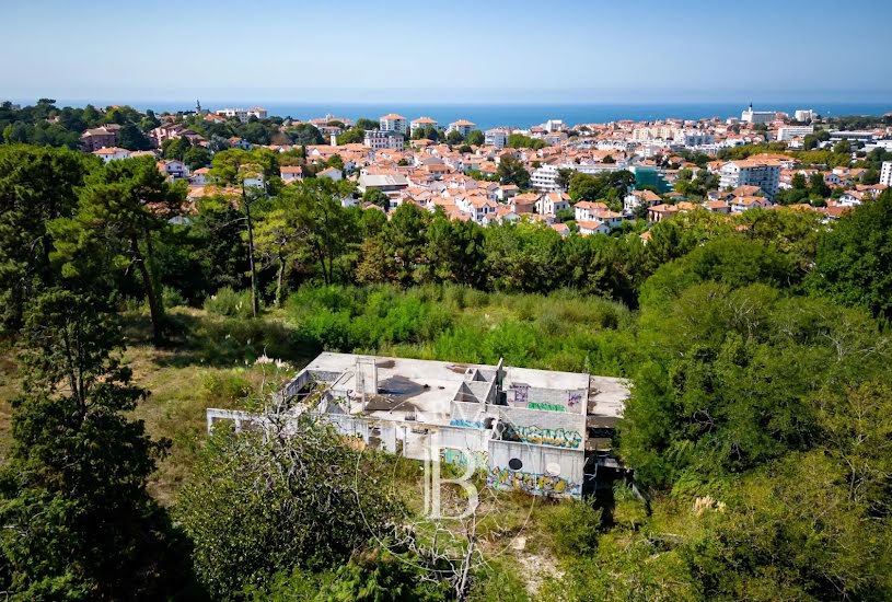  Vente Terrain à bâtir - 16 859m² à Biarritz (64200) 