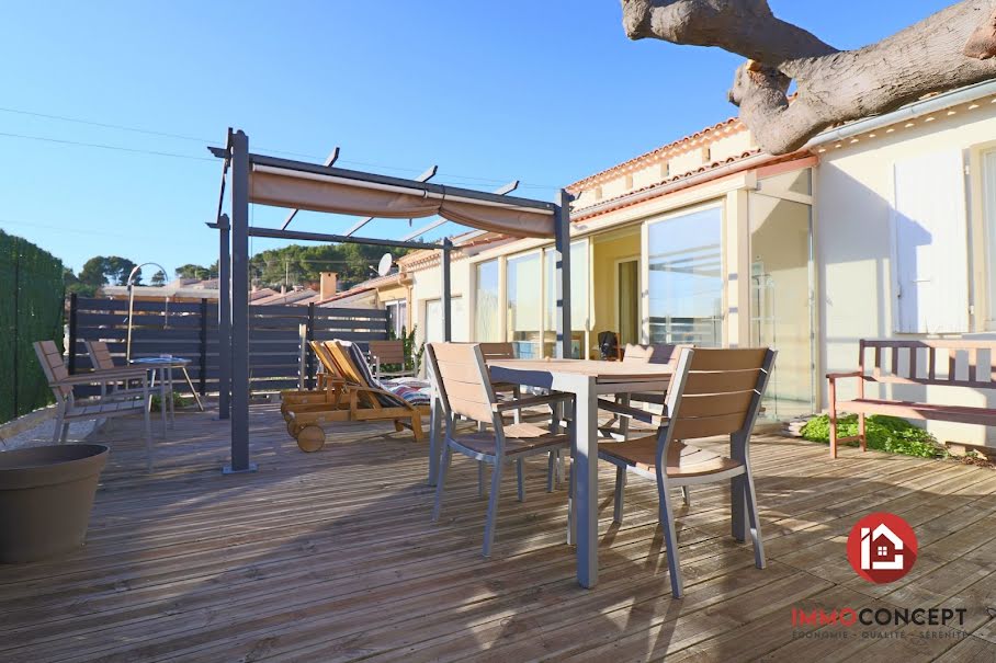 Vente villa 4 pièces 101 m² à Laudun-l'Ardoise (30290), 252 000 €