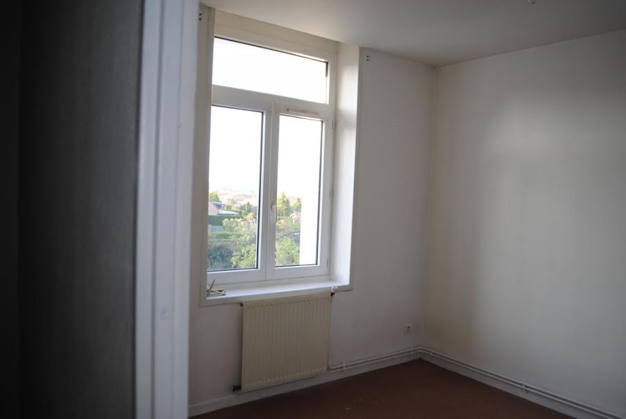 Location  appartement 2 pièces 36 m² à Vimy (62580), 430 €