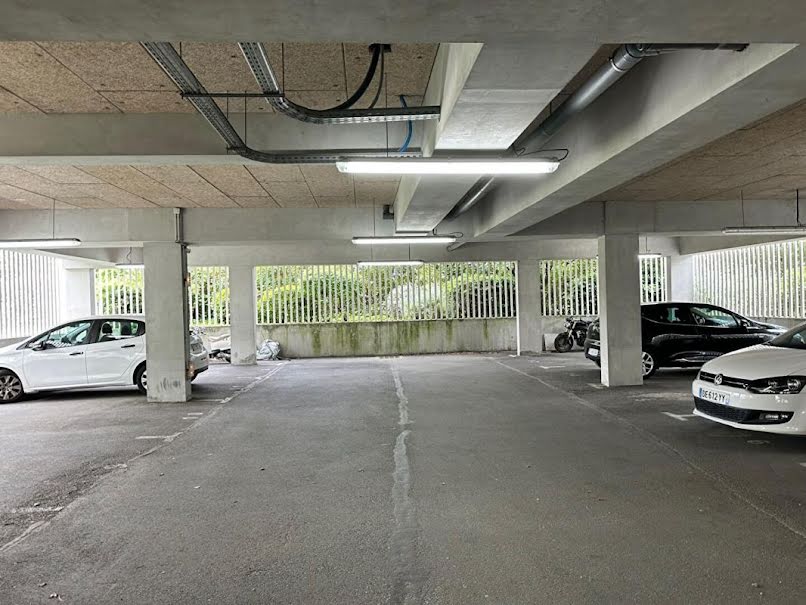 Vente parking   à Bordeaux (33000), 19 990 €