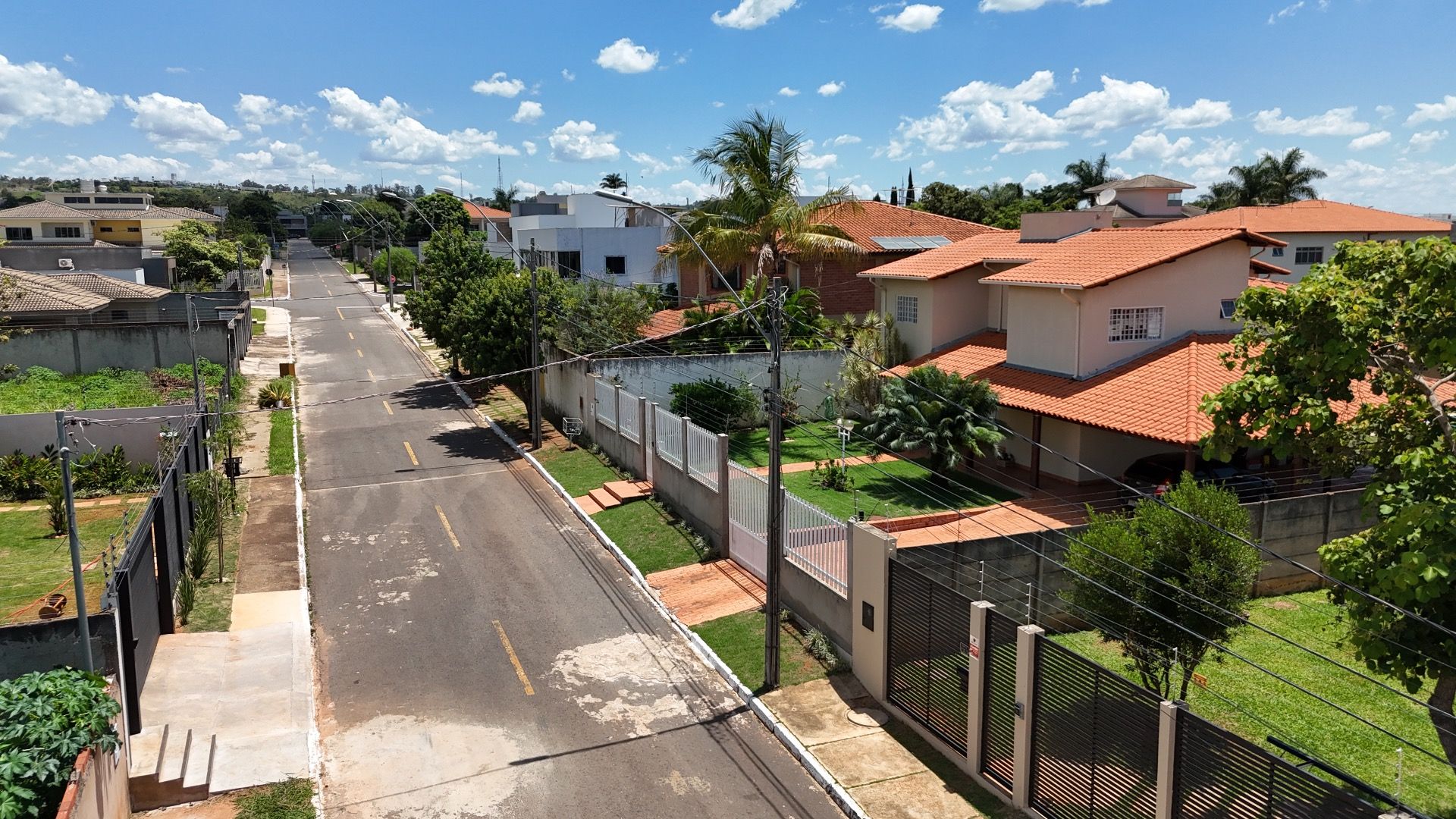 Terrenos à venda Centro