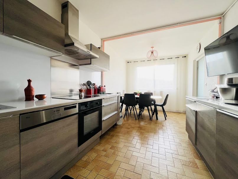 Vente appartement 3 pièces 81 m² à Vandoeuvre-les-nancy (54500), 115 000 €