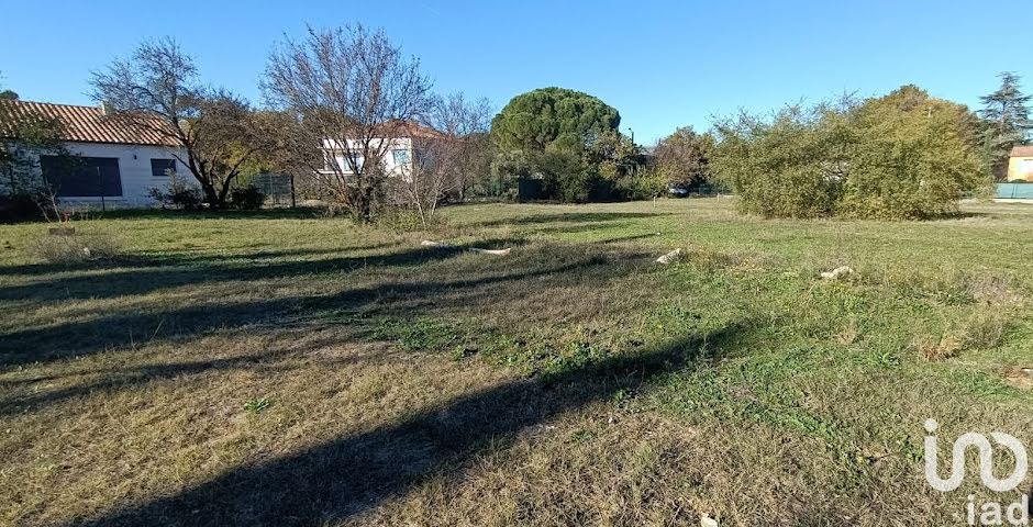 Vente terrain  800 m² à Carpentras (84200), 240 000 €