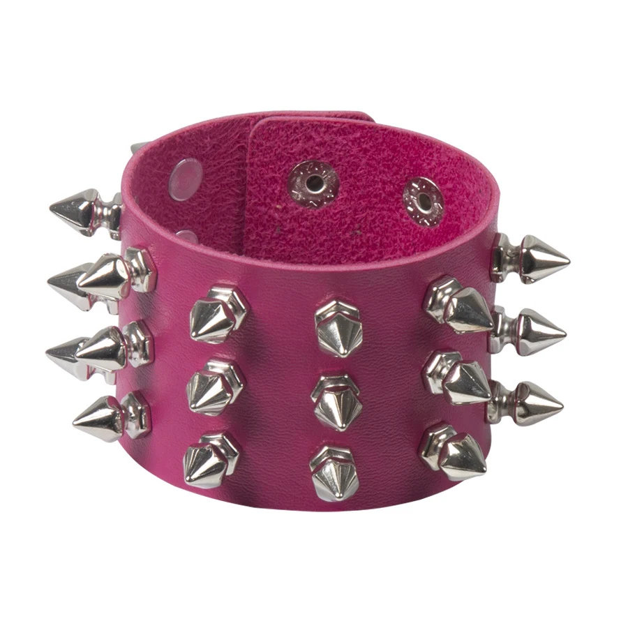 Bracelet Punk à Rivets Pointus Exagérés Bracelet Gothique en Cuir pour un style audacieux. Accessoire parfait pour affirmer votre personnalité.