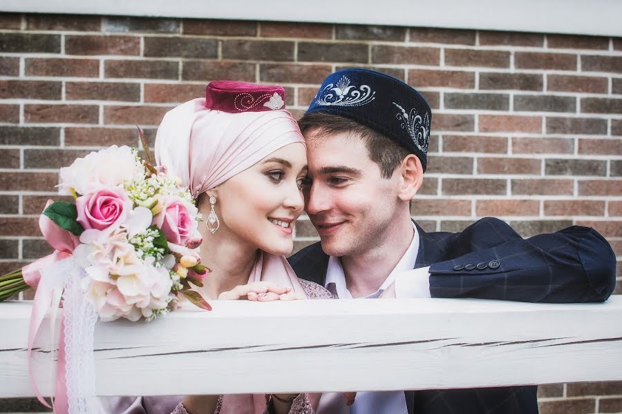 Fotógrafo de casamento Lenar Yarullin (yarullinlenar). Foto de 29 de agosto 2019