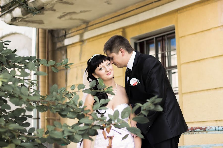 Wedding photographer Oleg Larchenko (larik908). Photo of 30 September 2014