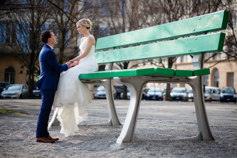 Fotógrafo de bodas Vincent BOURRUT (bourrut). Foto del 11 de marzo 2016