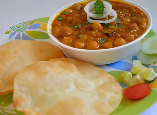 Choley- Bhature [2 Bhature]