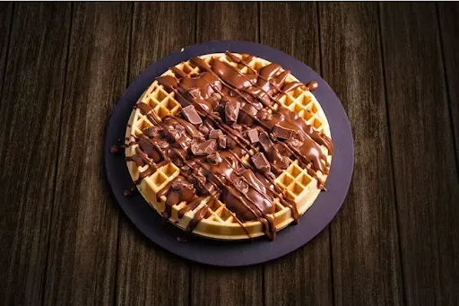 Crunchy KitKat Waffle