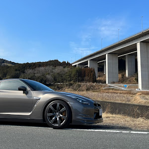 NISSAN GT-R R35