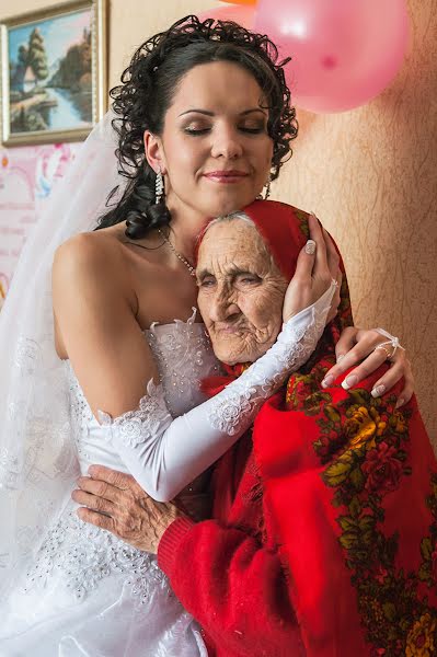 Fotógrafo de casamento Evgeniy Bashmakov (ejeune). Foto de 21 de novembro 2016