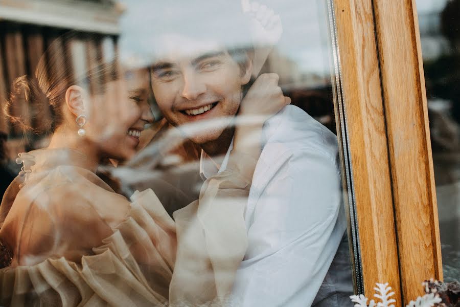 Fotógrafo de casamento Anna Ermilova (anna67). Foto de 21 de outubro 2019