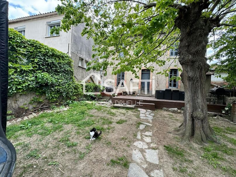 Vente maison 10 pièces 213 m² à Carcassonne (11000), 333 000 €