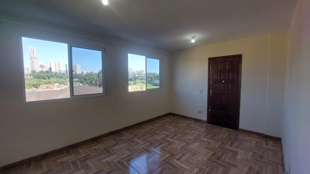 Apartamentos à venda Água Verde