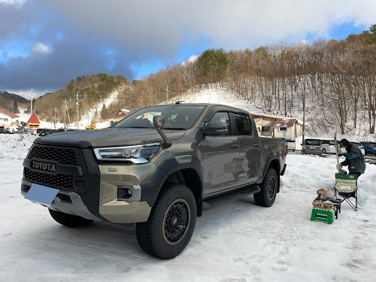 ハイラックスのハイラックス・ハイラックスGUN125・雪山・スノボー・積み方ジグソーパズルに関するカスタム事例の投稿画像2枚目