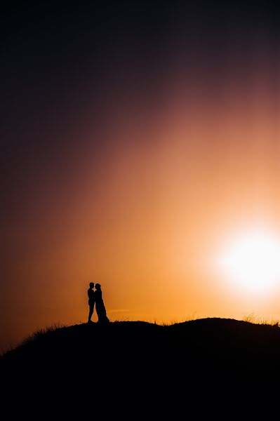 Fotógrafo de bodas Oleg Levchenko (lev4enko). Foto del 11 de julio 2020