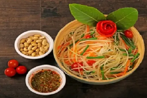 Thai PapaYeah Salad