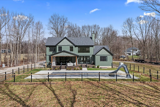 Maison avec piscine 2