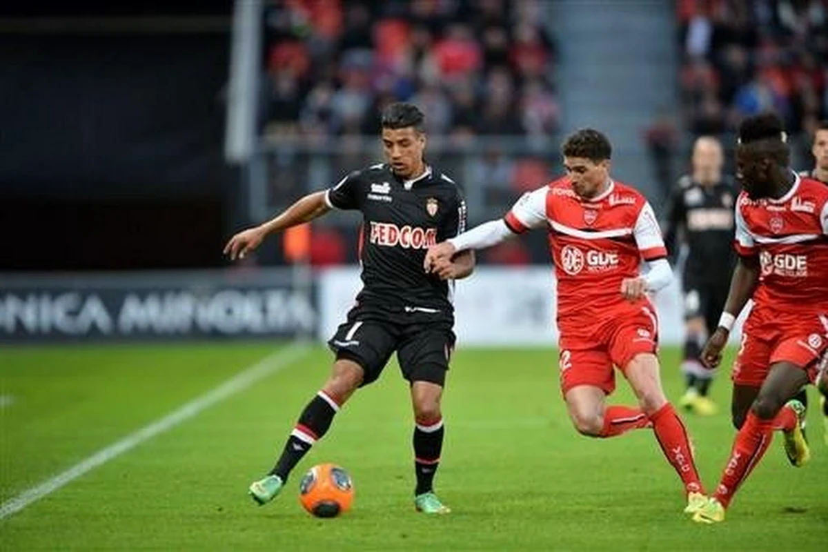 Dirar offre la victoire à Monaco