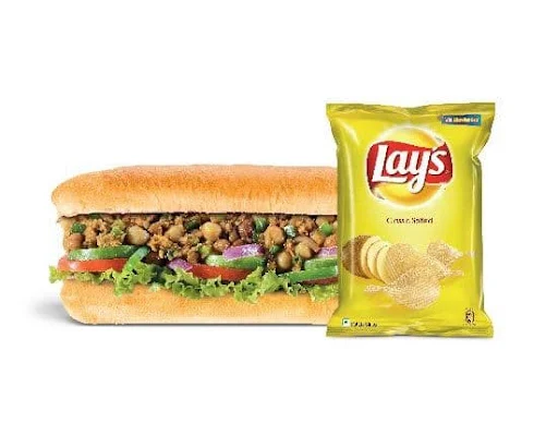 Veg Sub With Chips Combo [15 Cm, 6 Inches]