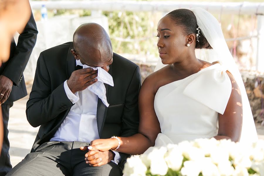 Fotógrafo de bodas Imani Kisare (babanono). Foto del 3 de marzo 2020